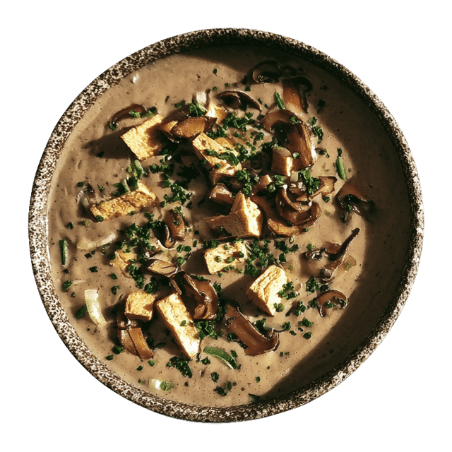 Zupa grzybowa z wędzonym tofu i kaszą