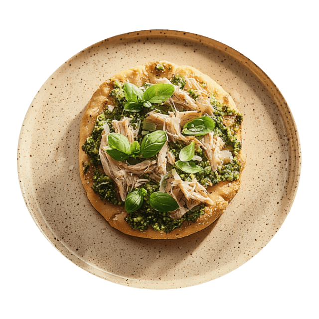 Zielona pinsa z pesto, kurczakiem i szpinakiem